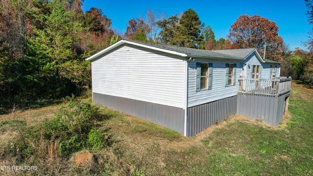 136 Hunters Ridge, Madisonville, TN 37354