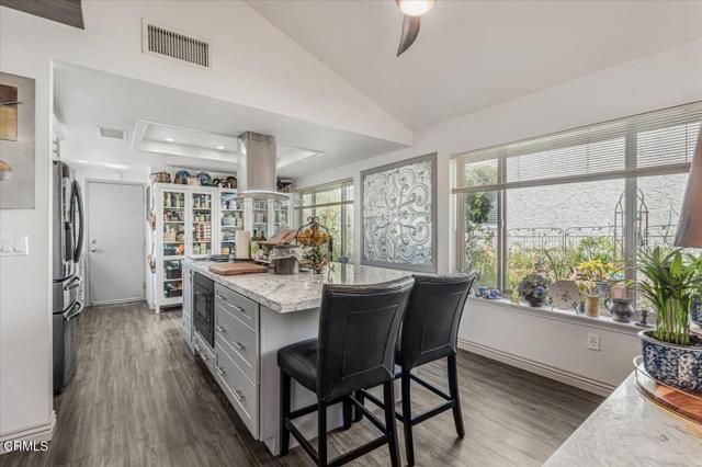 6186 Irena Avenue, Camarillo, CA 93012