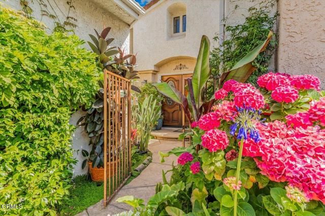 6186 Irena Avenue, Camarillo, CA 93012