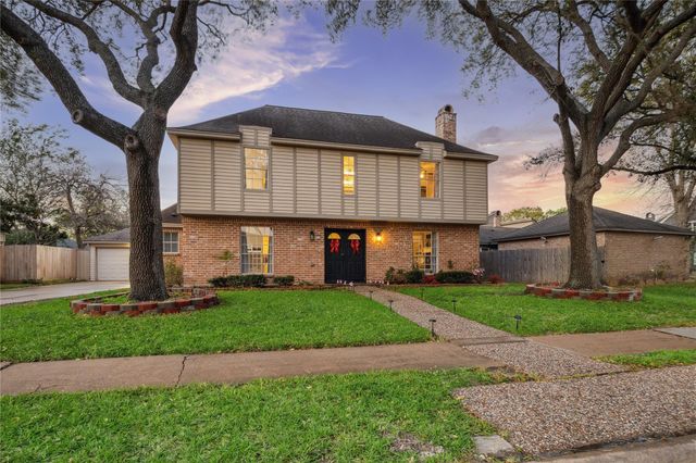 15302 La Mancha Drive, Houston, TX 77083