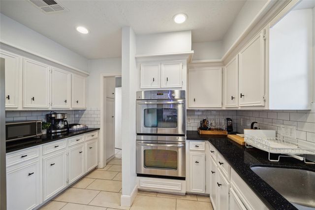 15302 La Mancha Drive, Houston, TX 77083
