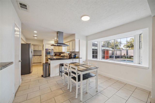 15302 La Mancha Drive, Houston, TX 77083