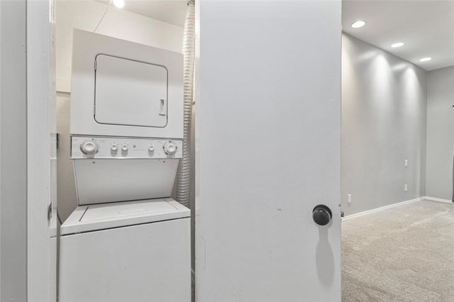 10437 High Hollows Drive 219, Dallas, TX 75230