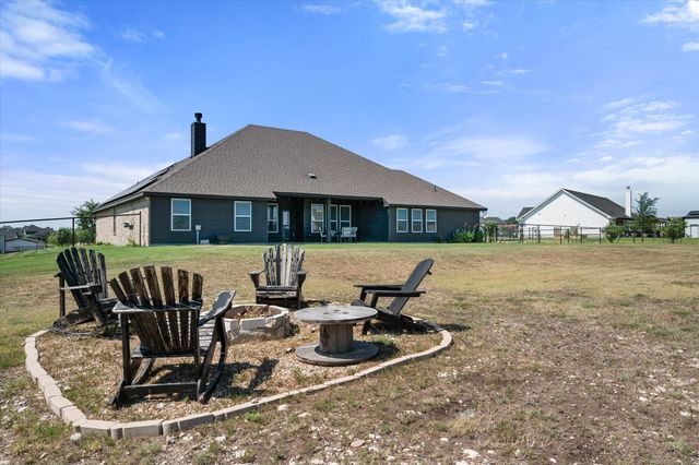 5013 Freestone Drive, Weatherford, TX 76085