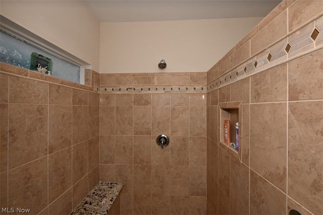 10269 River Run Lane, North Royalton, OH 44133