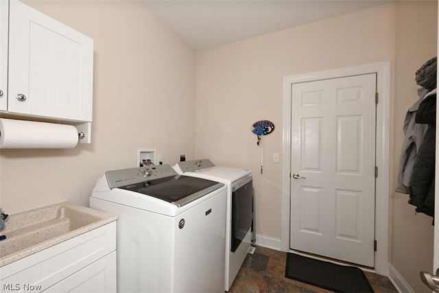 10269 River Run Lane, North Royalton, OH 44133