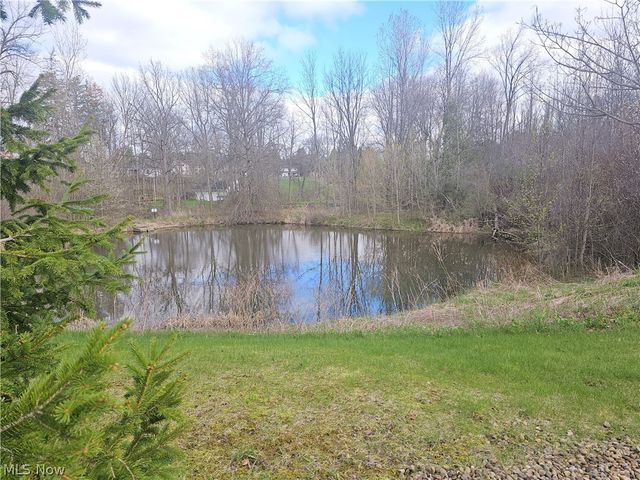 10269 River Run Lane, North Royalton, OH 44133