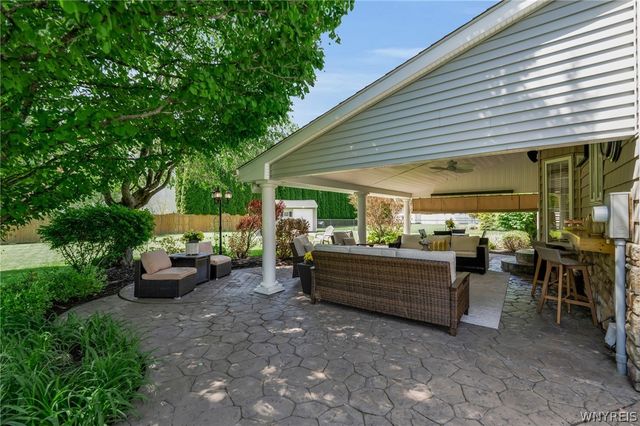 62 Burbank Drive, Orchard Park, NY 14127