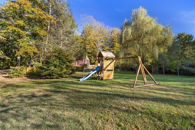 1166 Old Racebrook Road, Woodbridge, CT 06525