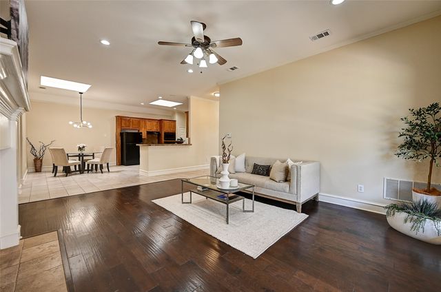 7512 Blossom Lane, Frisco, TX 75034