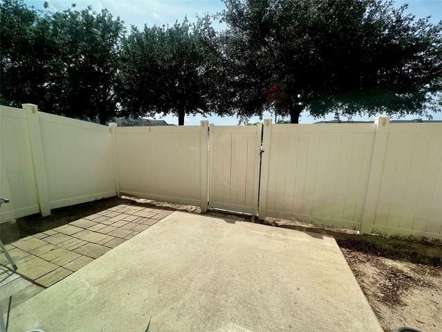 1900 Little Elm TRL 3, Cedar Park, TX 78613
