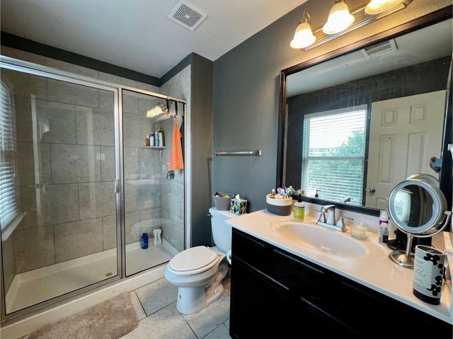 1900 Little Elm TRL 3, Cedar Park, TX 78613
