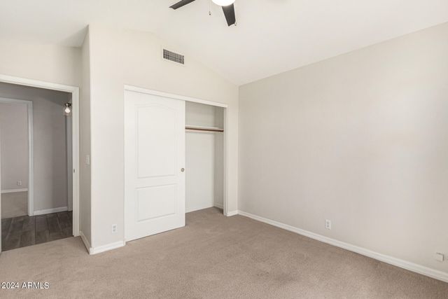 3334 N 42ND Street, Phoenix, AZ 85018