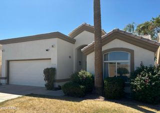 3334 N 42ND Street, Phoenix, AZ 85018