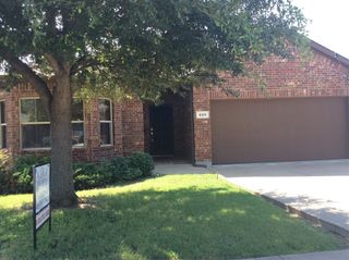 920 Iona Drive, Fort Worth, TX 76120