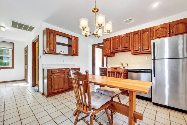 83 Beacon Street, Melrose, MA 02176