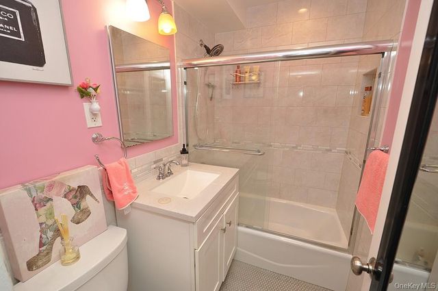 10 Old Mamaroneck Road 2A, White Plains, NY 10605