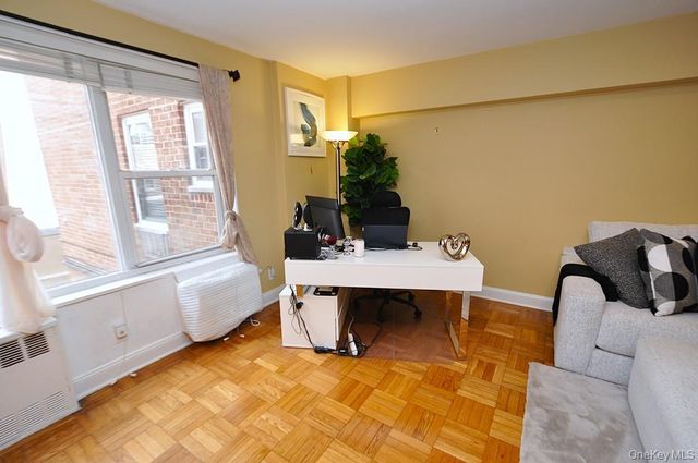 10 Old Mamaroneck Road 2A, White Plains, NY 10605