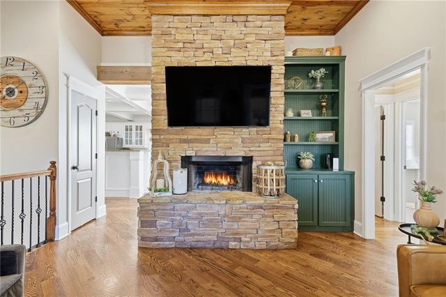 735 Sardis Circle, Canton, GA 30114