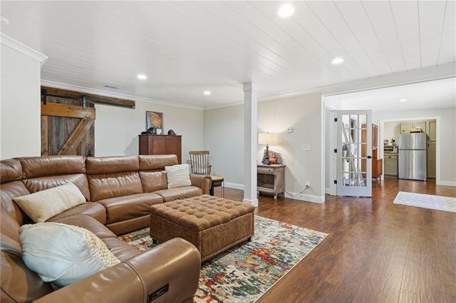 735 Sardis Circle, Canton, GA 30114