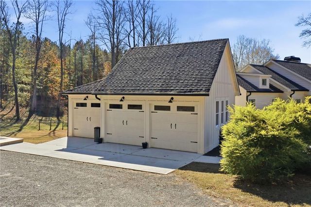 735 Sardis Circle, Canton, GA 30114