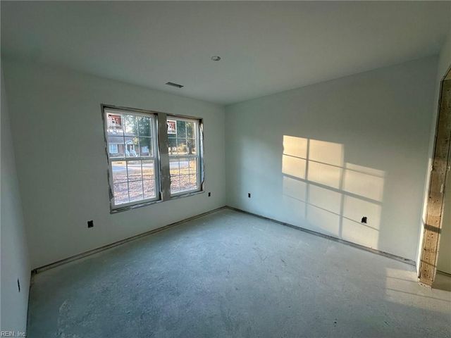 1610 Camellia DR, Elizabeth City, NC 27909