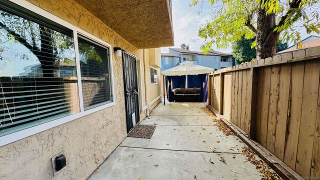 9860 Dale Avenue C12, Spring Valley, CA 91977