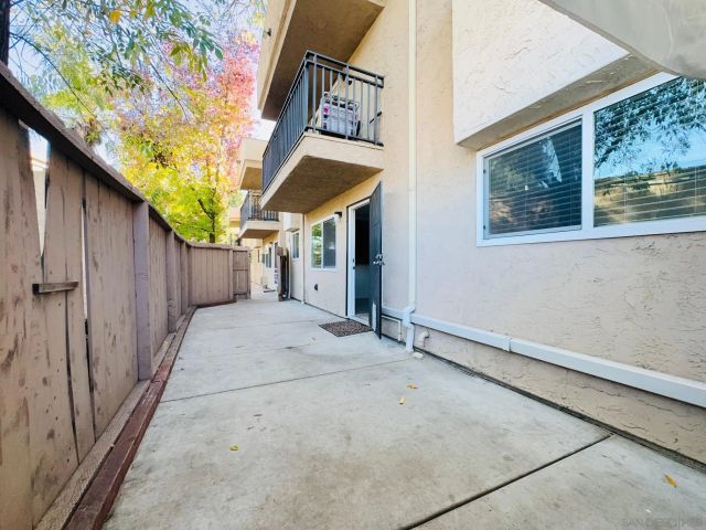 9860 Dale Avenue C12, Spring Valley, CA 91977