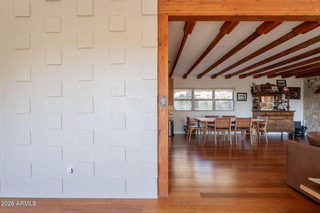 1902 E CORTEZ Street, Phoenix, AZ 85020