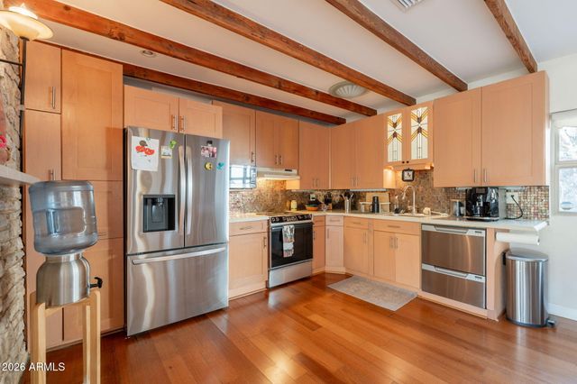 1902 E CORTEZ Street, Phoenix, AZ 85020