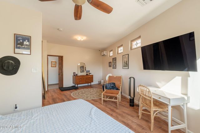 1902 E CORTEZ Street, Phoenix, AZ 85020