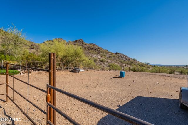 1902 E CORTEZ Street, Phoenix, AZ 85020