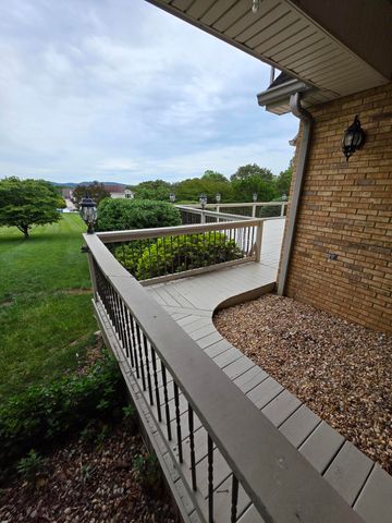 514 Waitsboro Drive, Somerset, KY 42503