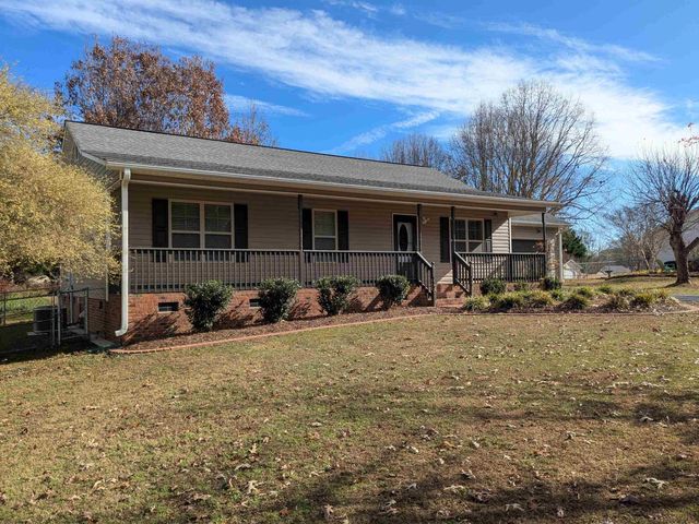 124 Bent Tree Drive, Inman, SC 29349