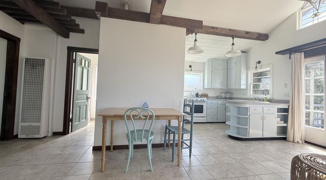 11 Crab Street, King Salmon South, CA 95503