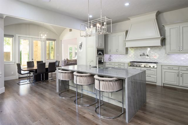6406 Deloache Avenue, Dallas, TX 75225