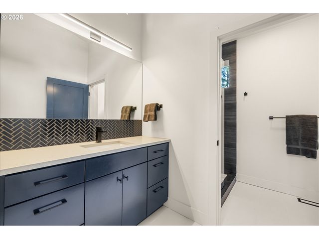 11535 Nw JERICHO Rd, Portland, OR 97229