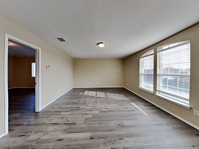 1019 Mule Deer Road, Forney, TX 75126