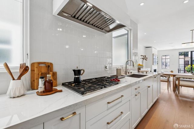 1854 Jefferson Street, San Francisco, CA 94123
