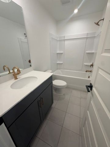 5616 Redcliffe Alley, Thompsons Station, TN 37179