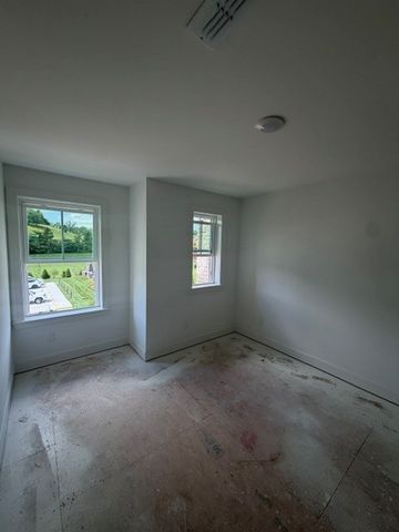 5616 Redcliffe Alley, Thompsons Station, TN 37179