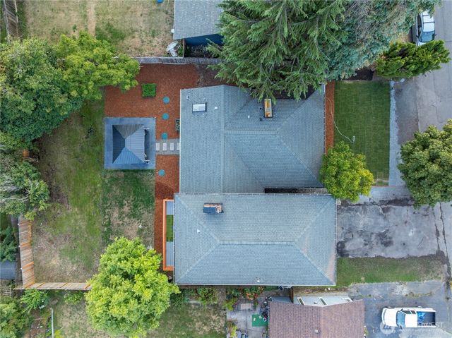 431 S 190th Street, Burien, WA 98148