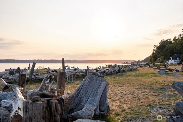 431 S 190th Street, Burien, WA 98148