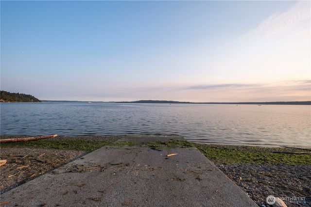 431 S 190th Street, Burien, WA 98148