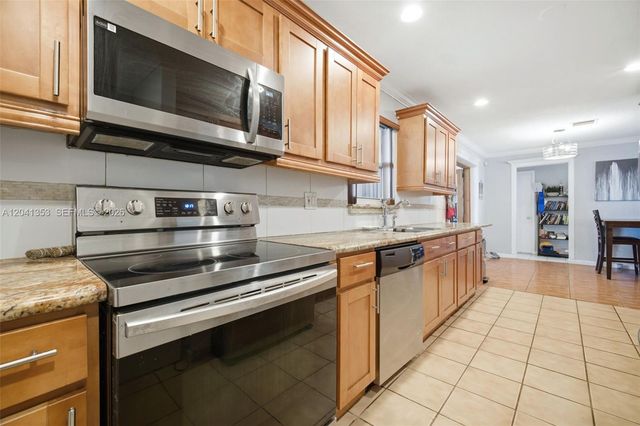 6789 SW 27th Court, Miramar, FL 33023