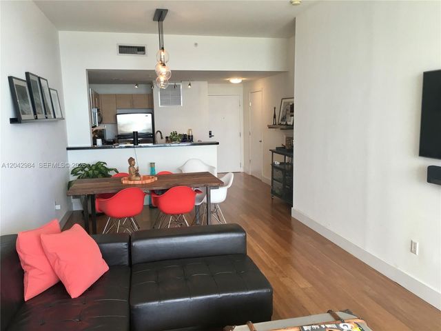 725 NE 22nd St 14E, Miami, FL 33137