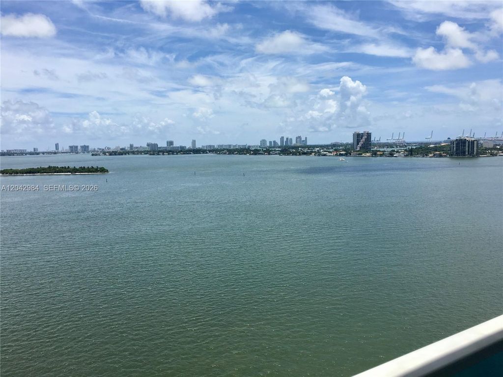 725 NE 22nd St 14E, Miami, FL 33137