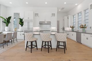 1719 Spyglass DR 11, Austin, TX 78746