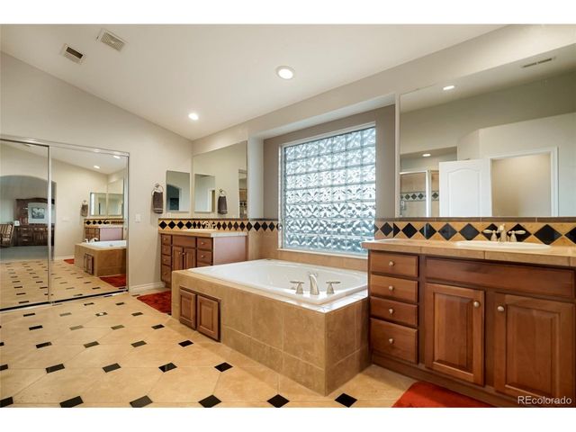 4914 Streambed Trl, Parker, CO 80134