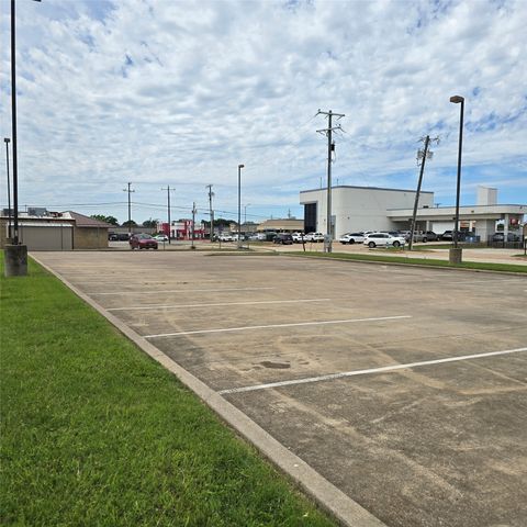 700 Center Ridge Drive, Duncanville, TX 75116